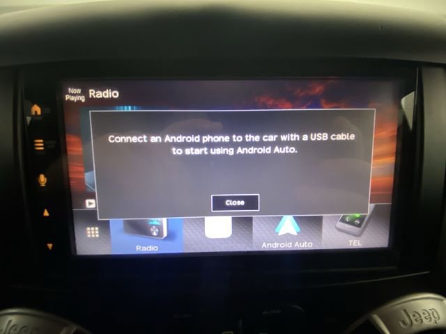 Used 2014 Jeep Wrangler Unlimited Sahara image 17