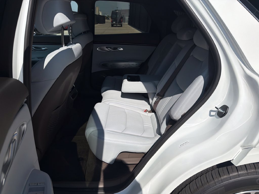 New 2027 Genesis Electrified GV70 AWD/4WD image 14