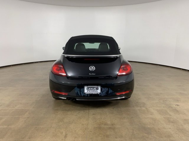 Used 2018 Volkswagen Beetle 2.0T S image 23