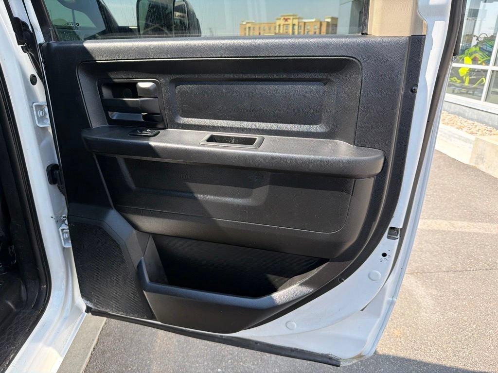 Used 2020 RAM 3500 Tradesman AWD/4WD image 29