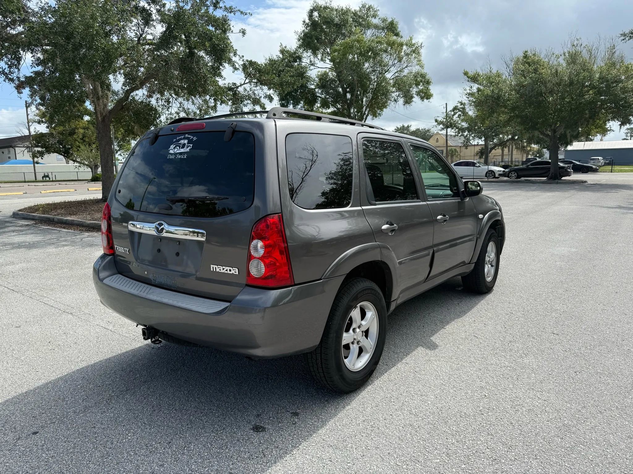 Used 2005 MAZDA Tribute s w/ Package 3 FWD image 5