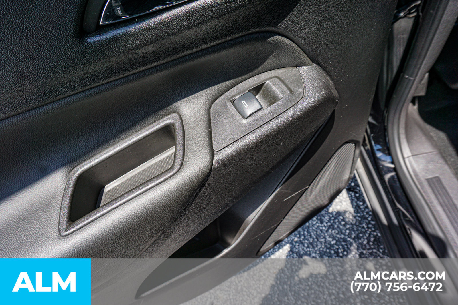 Used 2024 Chevrolet Equinox LT FWD image 54