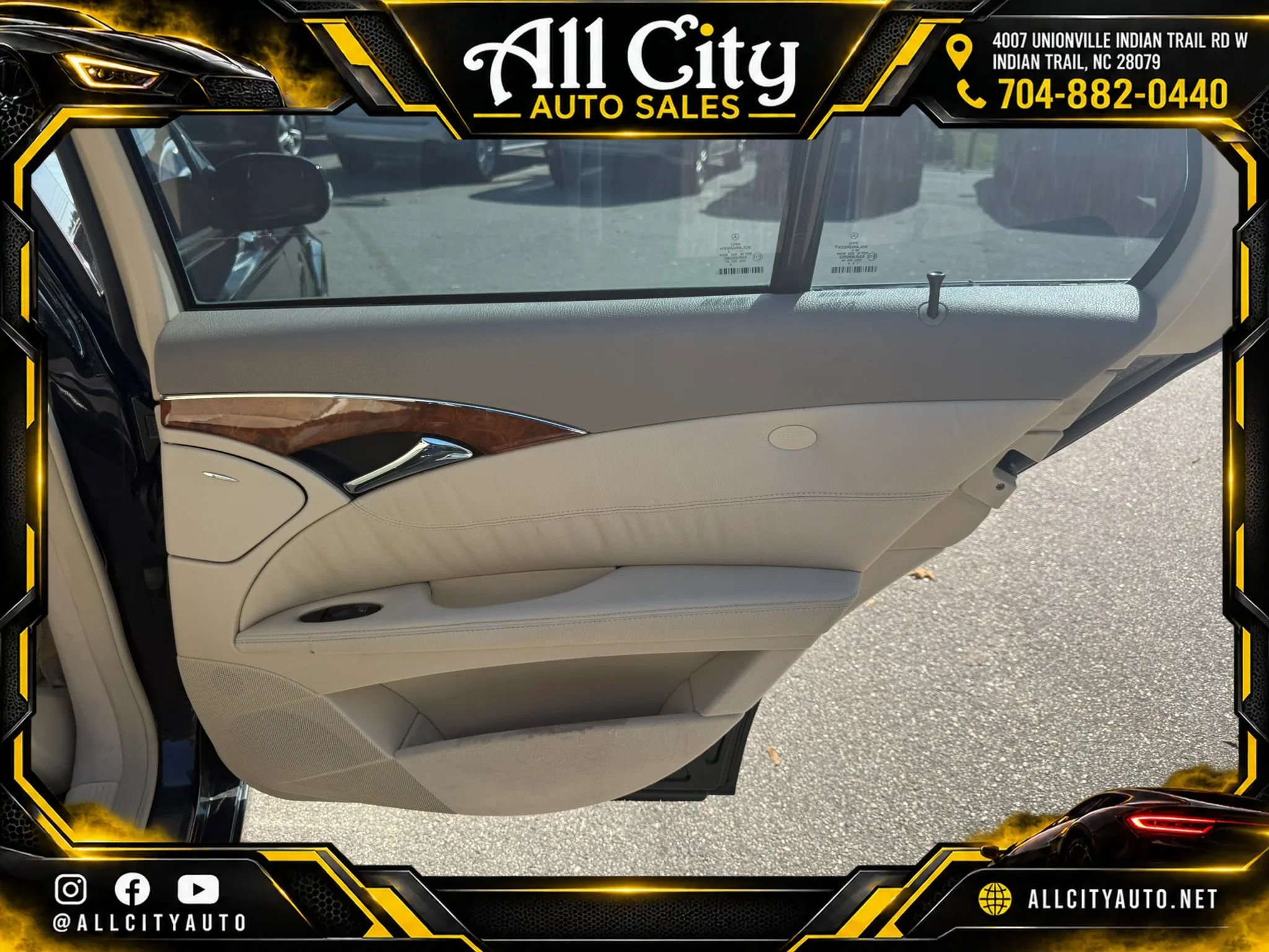 Used 2004 Mercedes-Benz E 320 4MATIC Wagon image 11