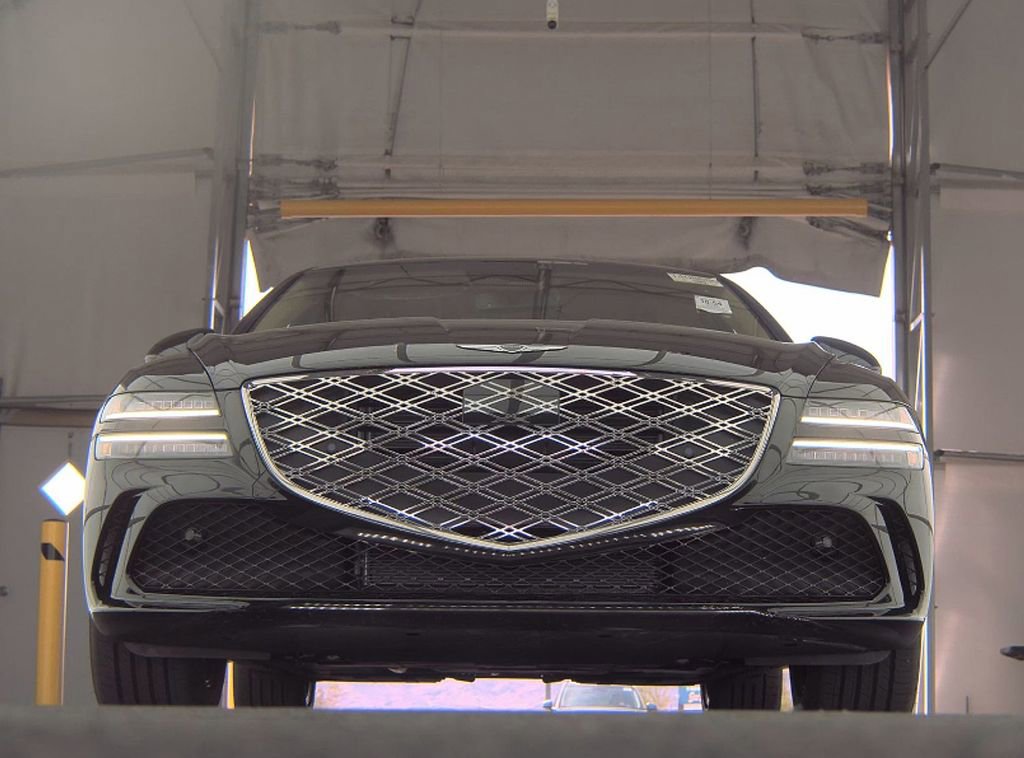 Used 2026 Genesis G80 2.5T AWD/4WD image 9