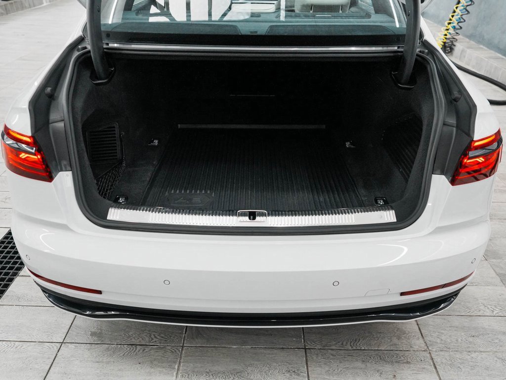 Used 2023 Audi A8 L 3.0T w/ Luxury Package image 42