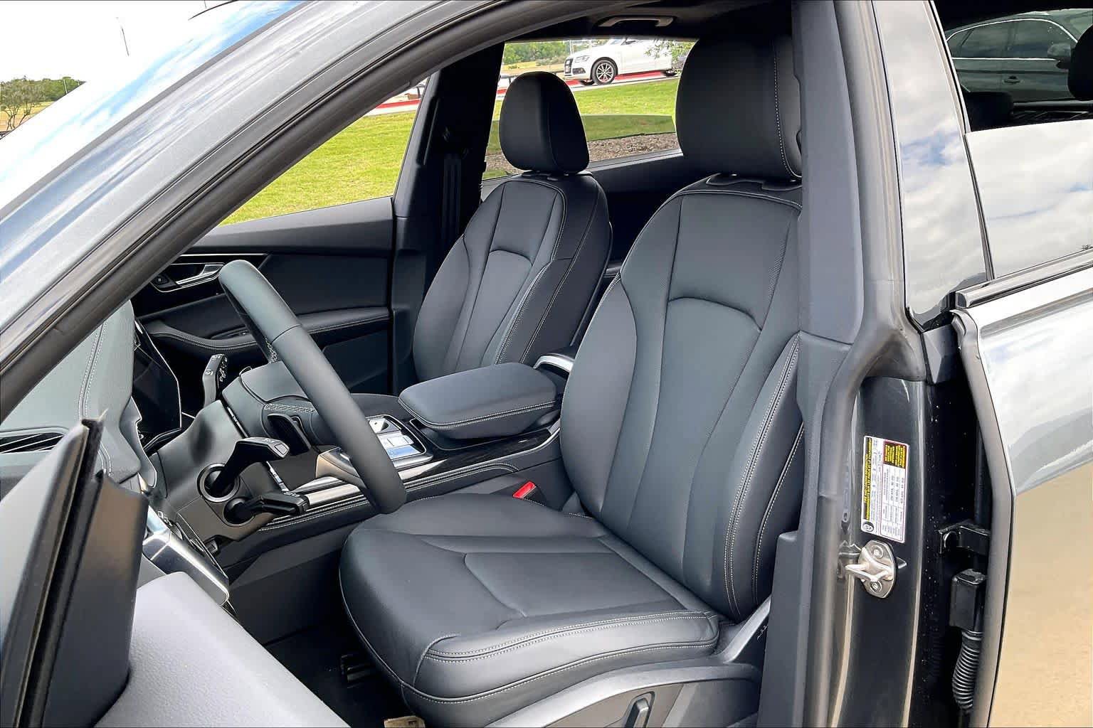 Used 2026 Audi Q8 Premium Plus AWD/4WD image 8