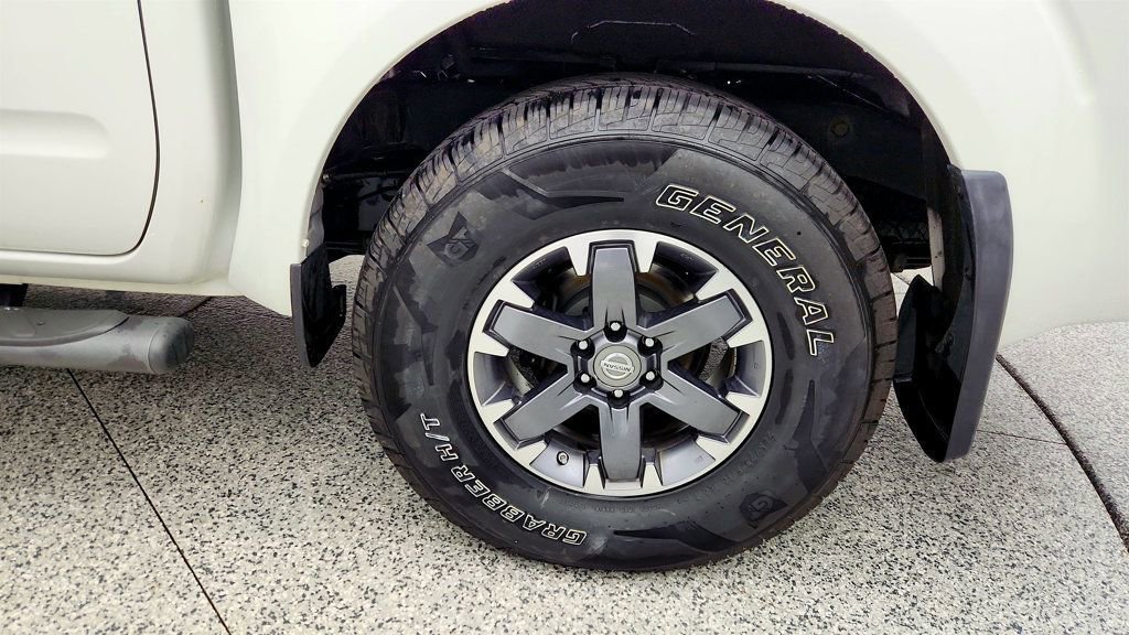 Used 2019 Nissan Frontier PRO-4X w/ Pro-4x Luxury Package image 9