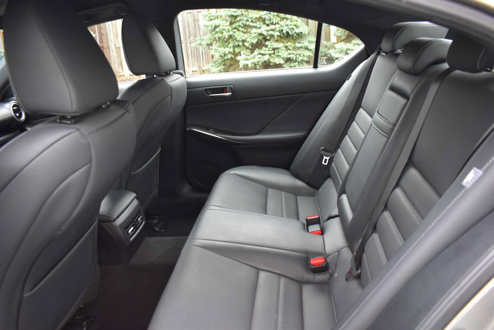 Used 2021 Lexus IS 350 F Sport w/ Accessory Package 2 AWD/4WD image 15