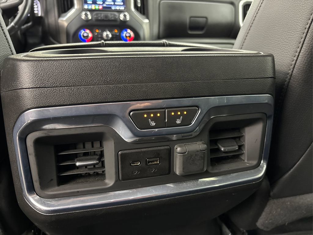 Used 2022 GMC Sierra 3500 Denali image 37