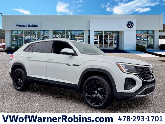 New 2026 Volkswagen Atlas Cross Sport SE