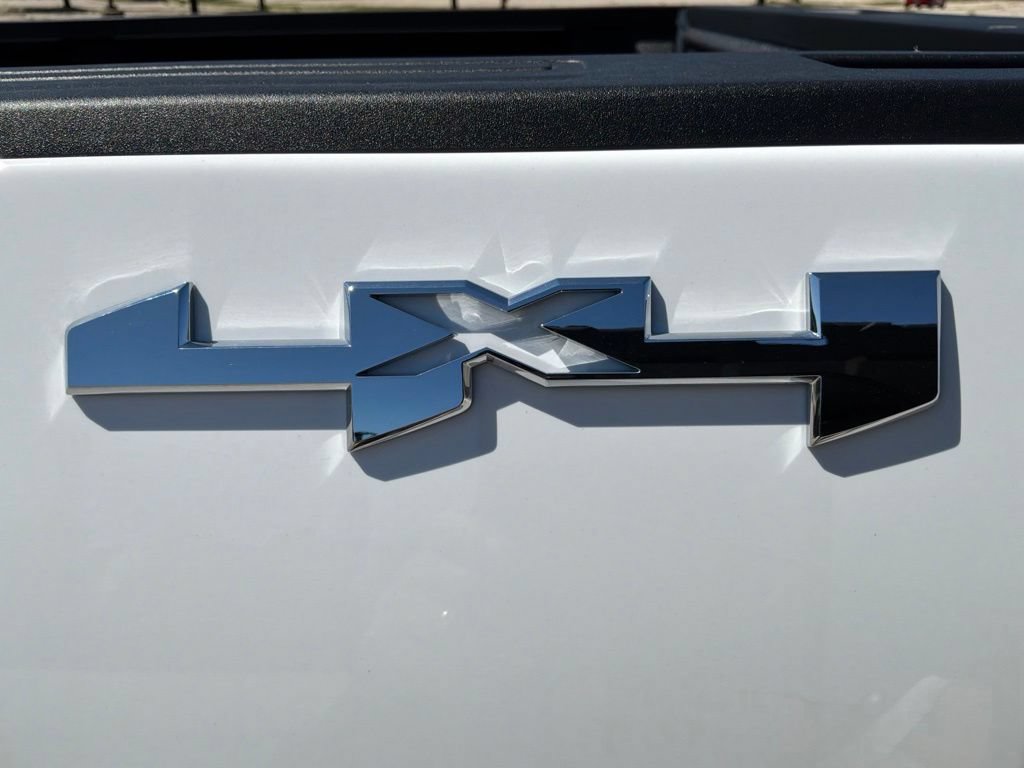 New 2026 GMC Sierra 2500 SLT w/ SLT Premium Package AWD/4WD image 22