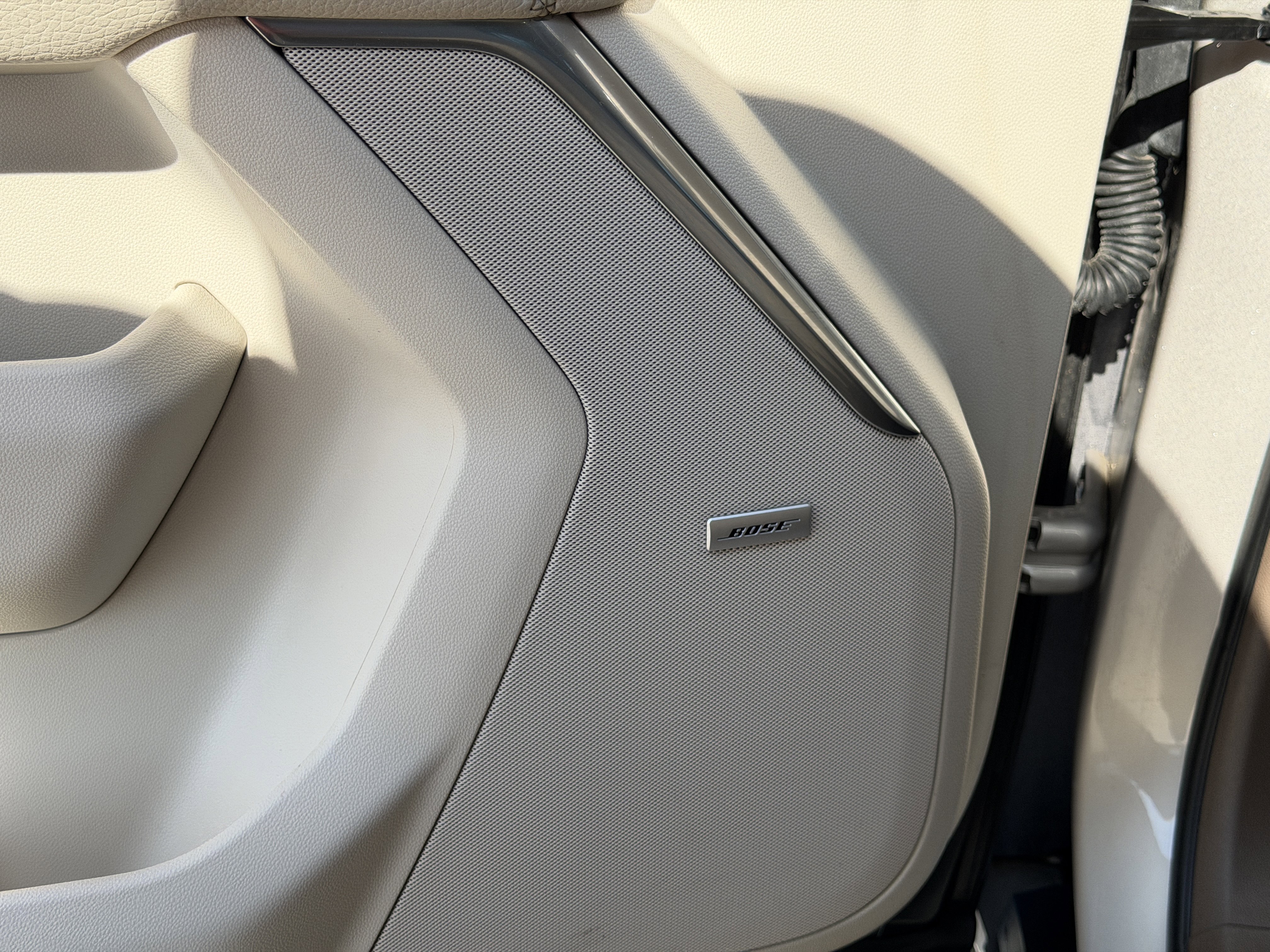 Used 2021 GMC Yukon Denali w/ Denali Premium Package image 21