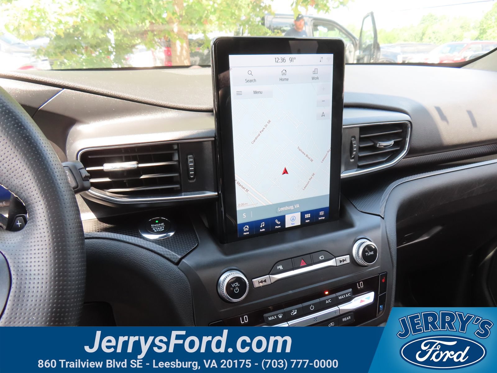 Certified 2020 Ford Explorer ST w/ Premium Technology Package AWD/4WD image 23