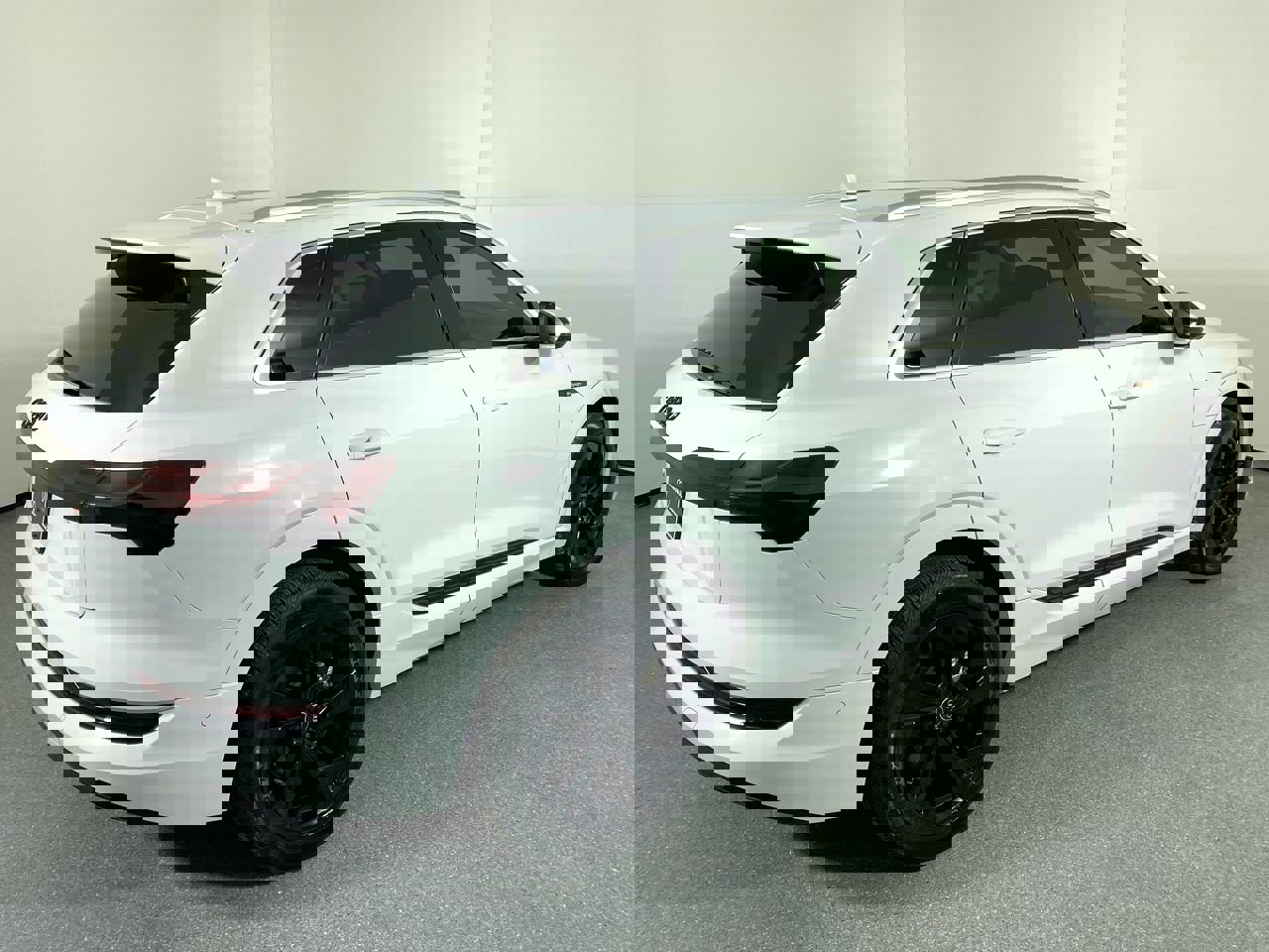 Certified 2022 Audi e-tron Premium Plus w/ Premium Plus Package image 37