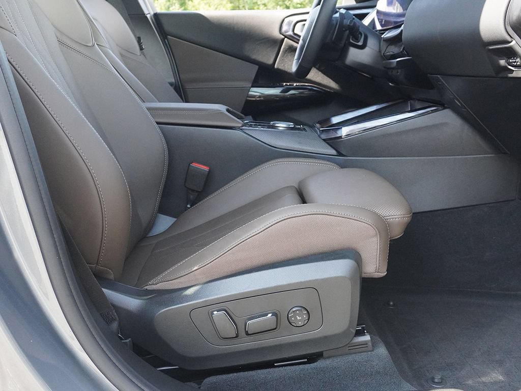 Used 2026 BMW X3 xDrive30i w/ Convenience Package AWD/4WD image 29