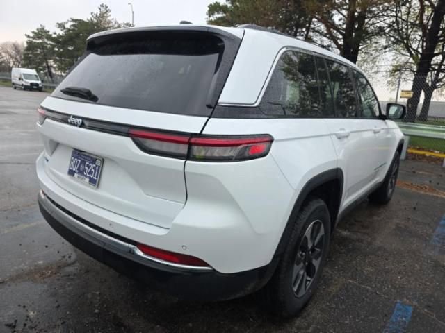 Used 2022 Jeep Grand Cherokee Limited 4xe AWD/4WD image 8