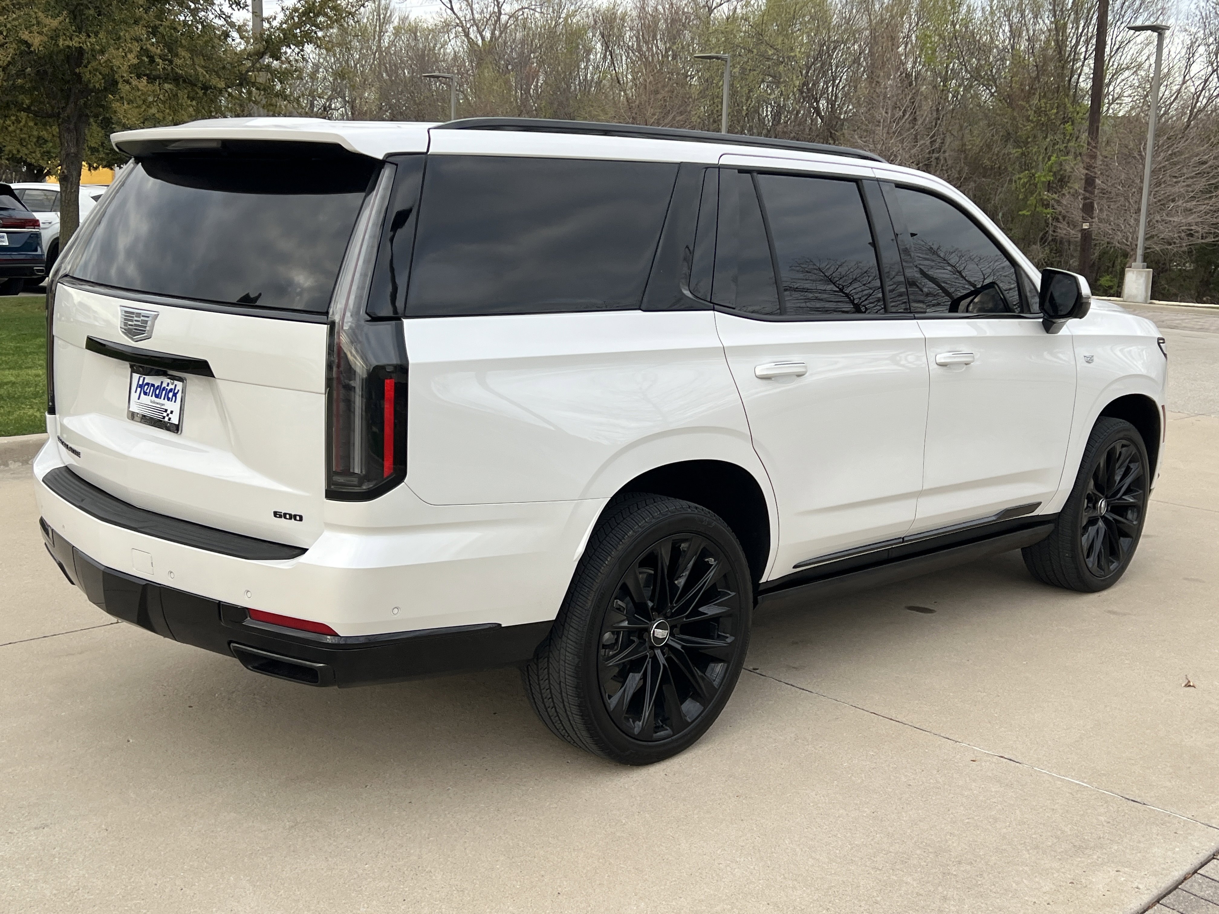 Used 2025 Cadillac Escalade Sport Platinum w/ LPO, ONYX Package AWD/4WD image 10