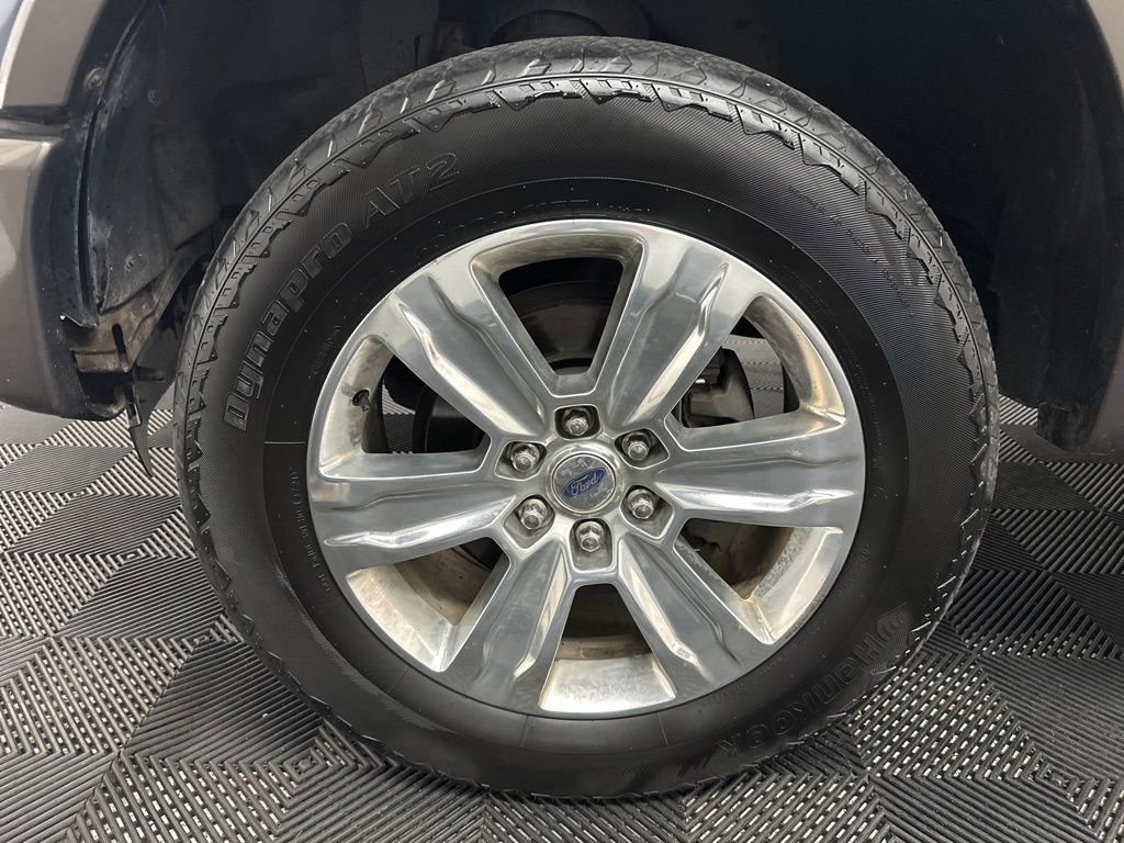 Used 2015 Ford F150 Lariat w/ Equipment Group 502A Luxury image 34