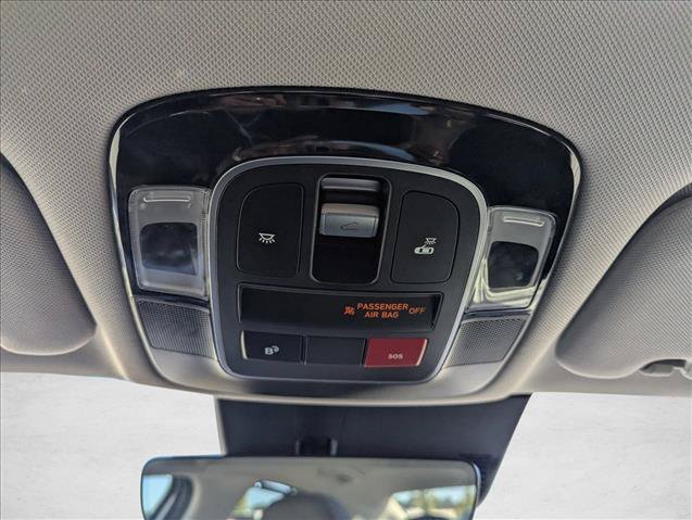 Certified 2025 Hyundai Sonata Limited FWD image 21
