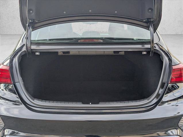 Used 2023 Kia Forte GT FWD image 7