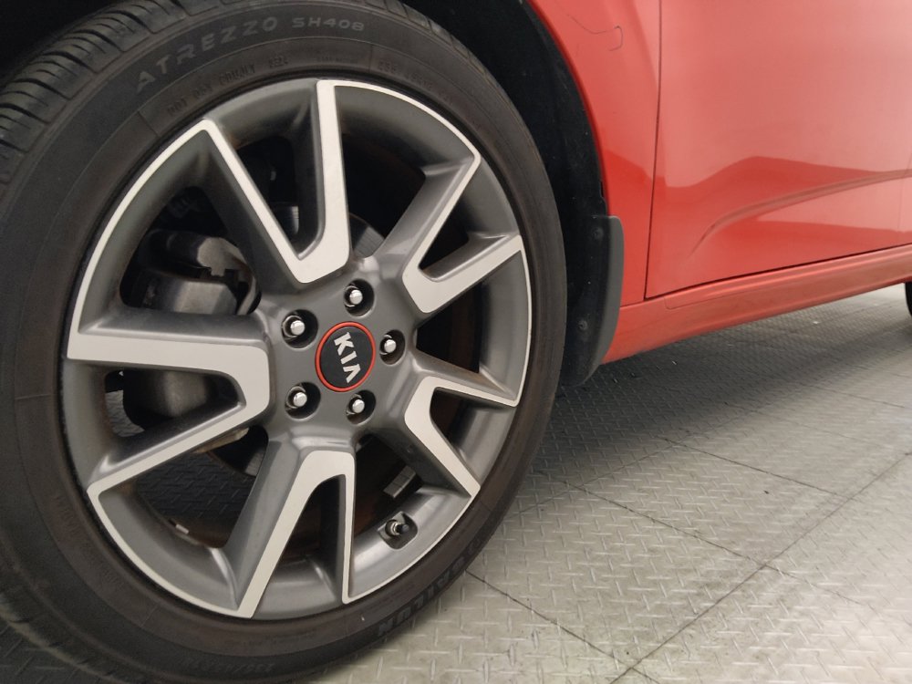 Used 2021 Kia Soul GT-Line FWD image 31