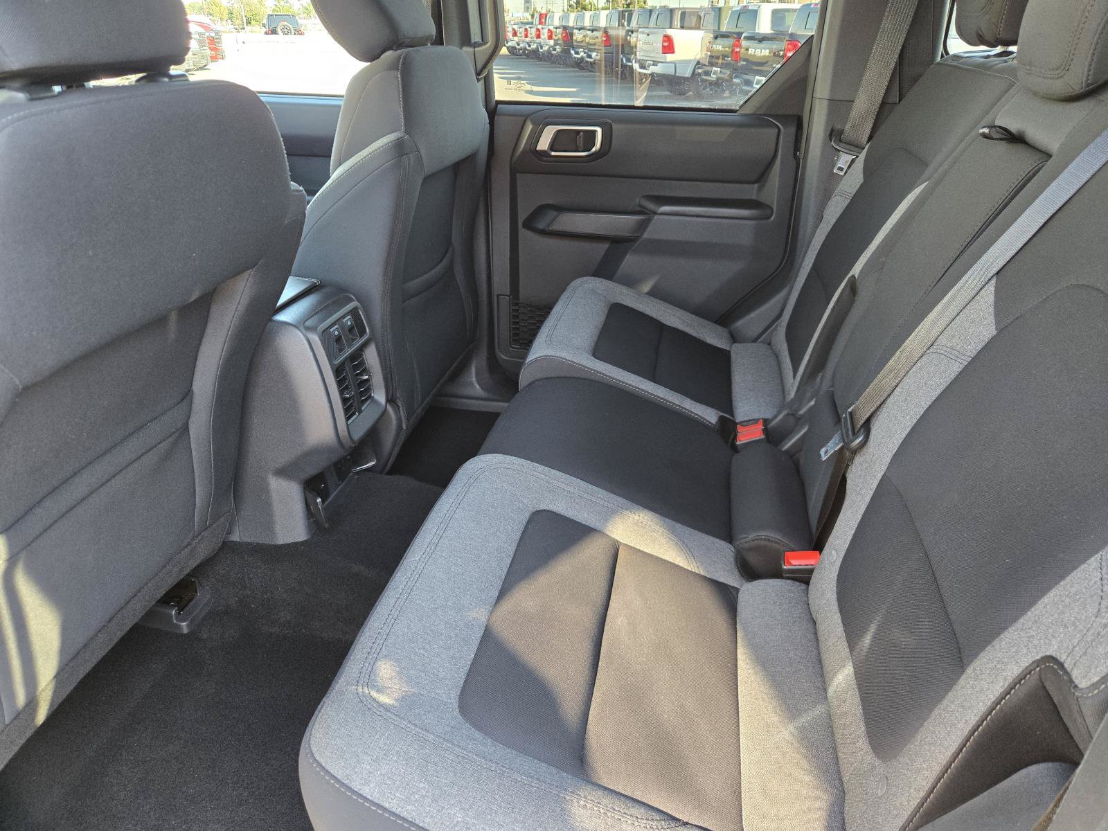 Used 2025 Ford Bronco Big Bend AWD/4WD image 29