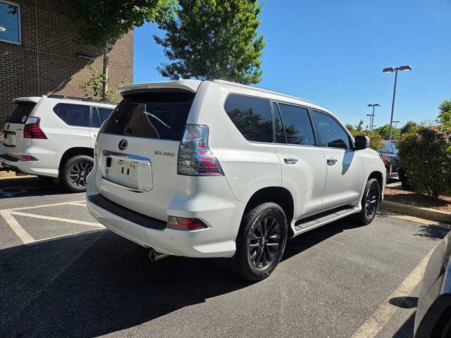 Used 2022 Lexus GX 460 w/ Black Line Special Edition AWD/4WD image 3