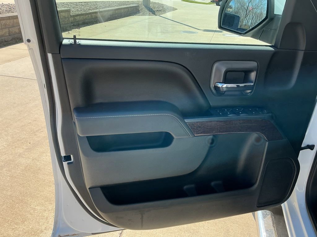 Used 2015 GMC Sierra 1500 SLE w/ SLE Value Package image 7