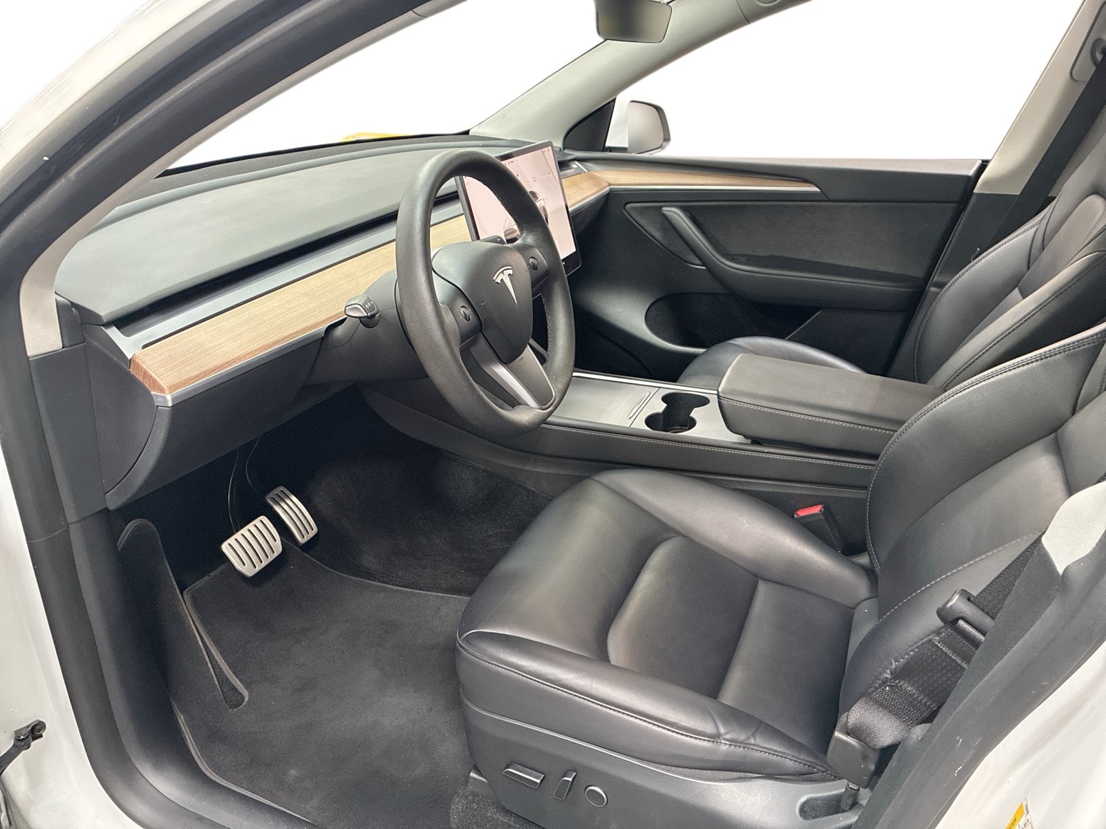 Certified 2023 Tesla Model Y Performance AWD/4WD image 9
