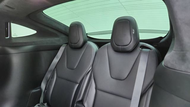 Used 2023 Tesla Model X image 29