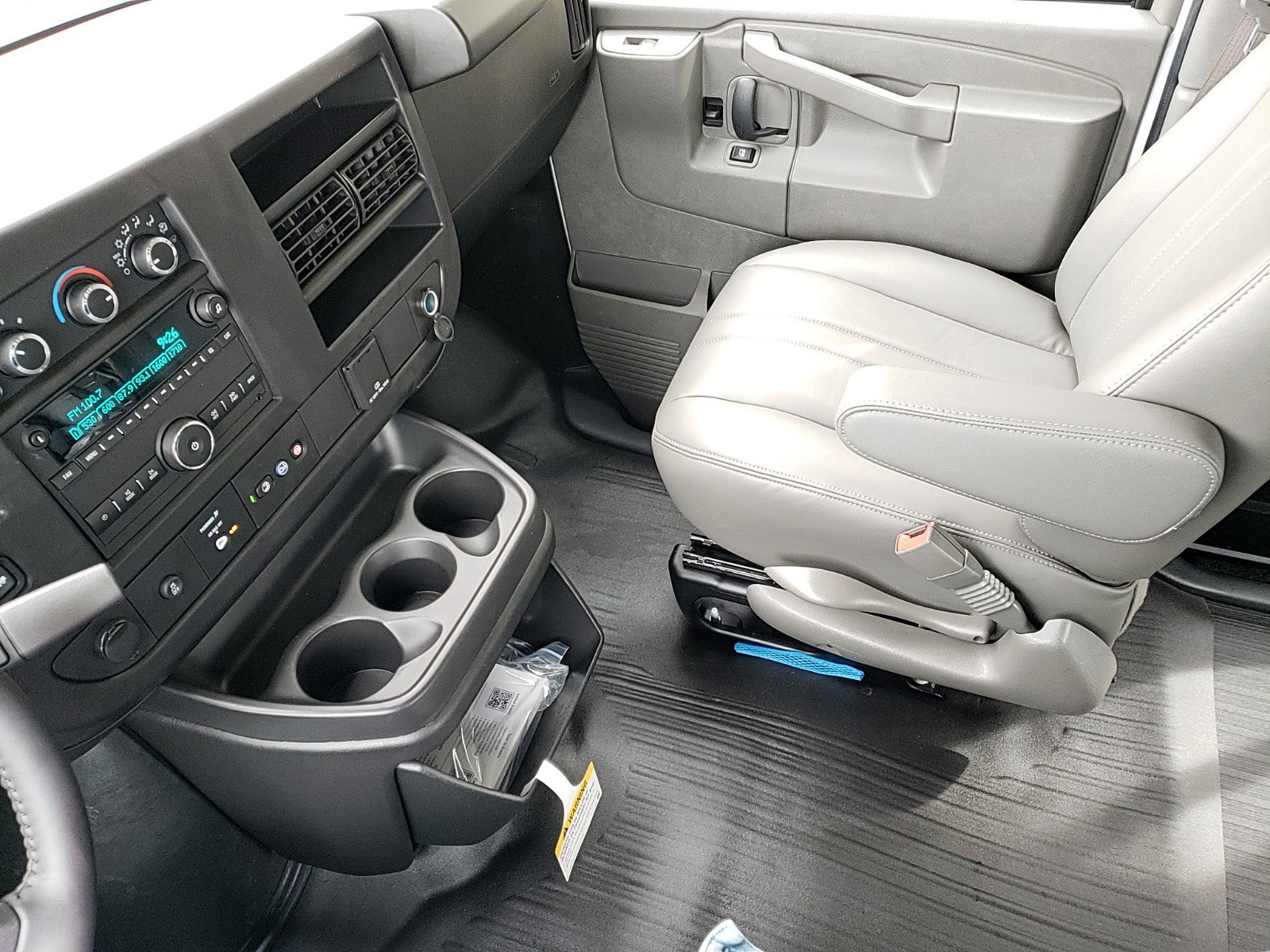 New 2023 Chevrolet Express 2500 w/ Driver Convenience Package image 12