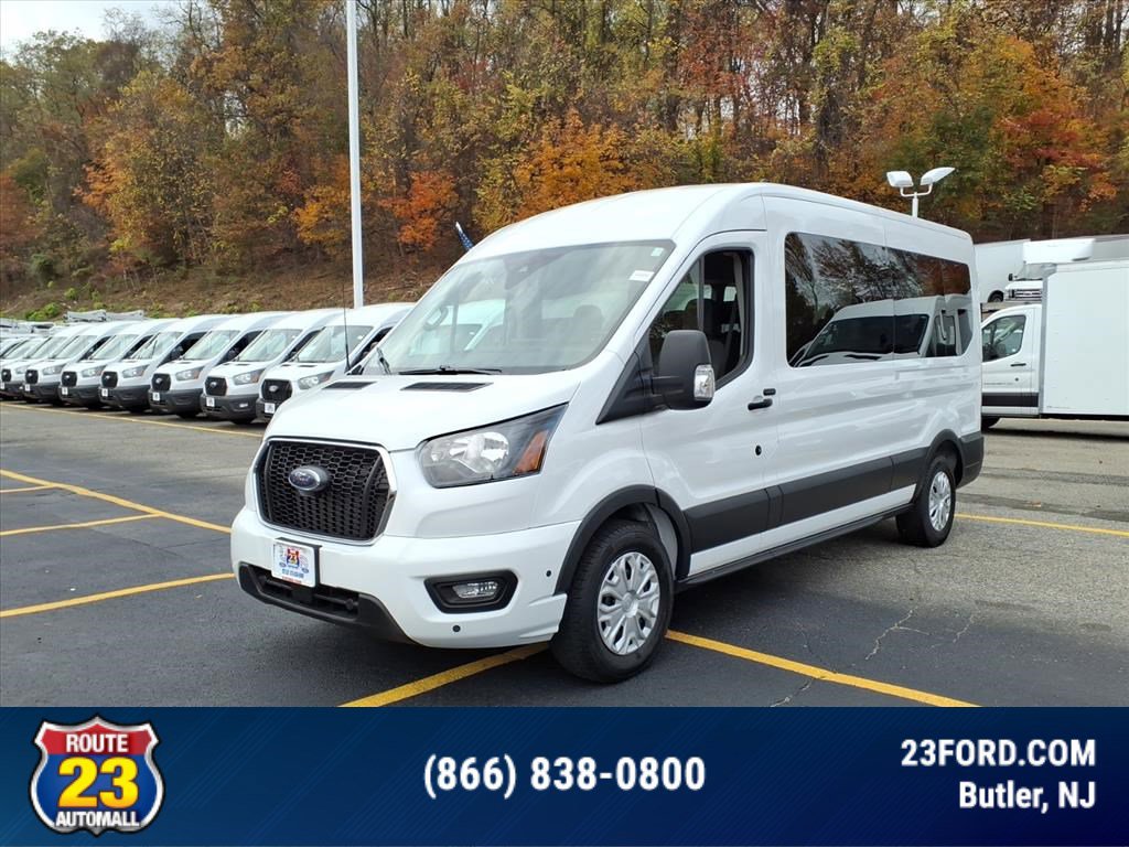 Certified 2025 Ford Transit 350 XLT image 4