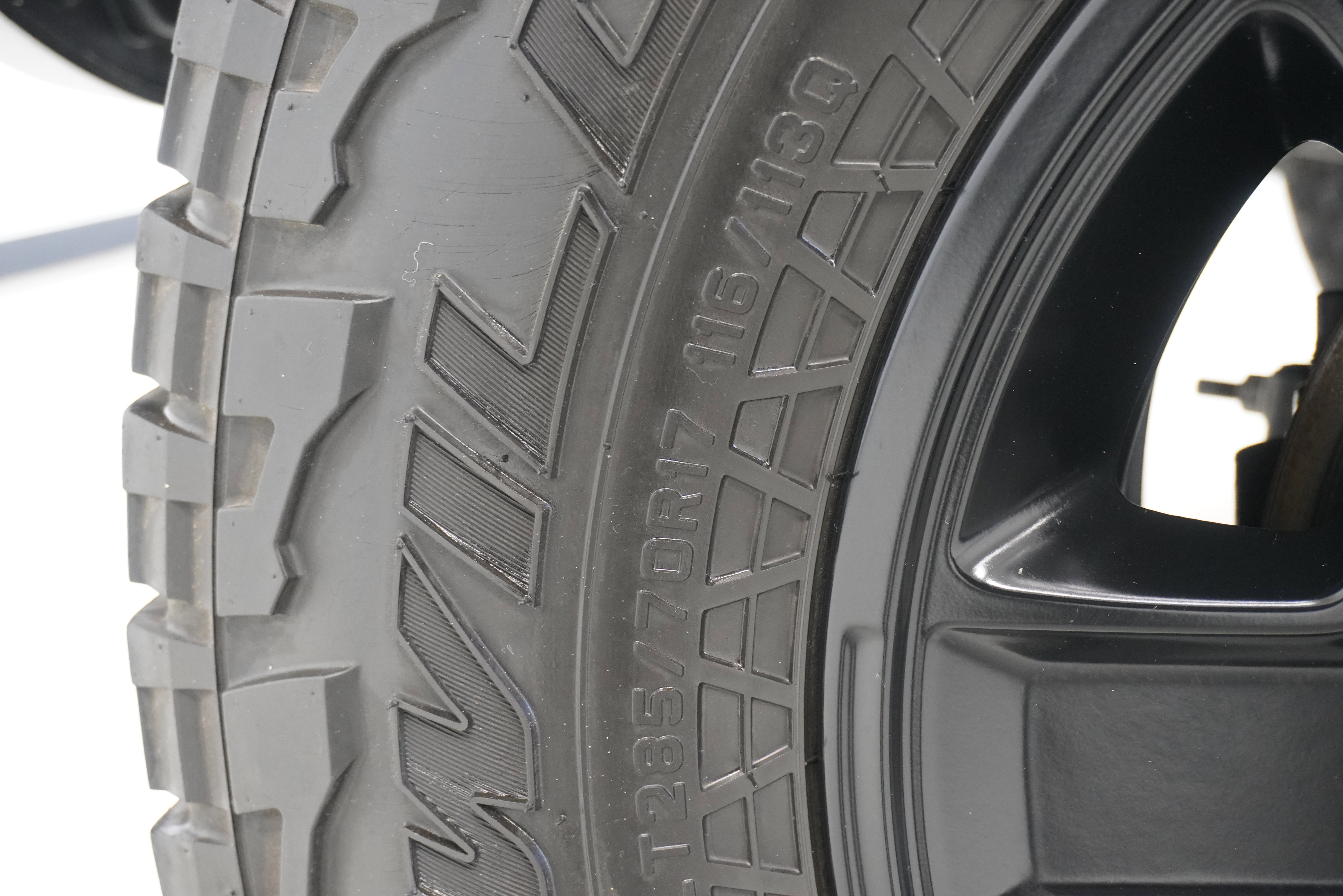 Used 2023 Jeep Gladiator Mojave w/ LED Lighting Group image 27