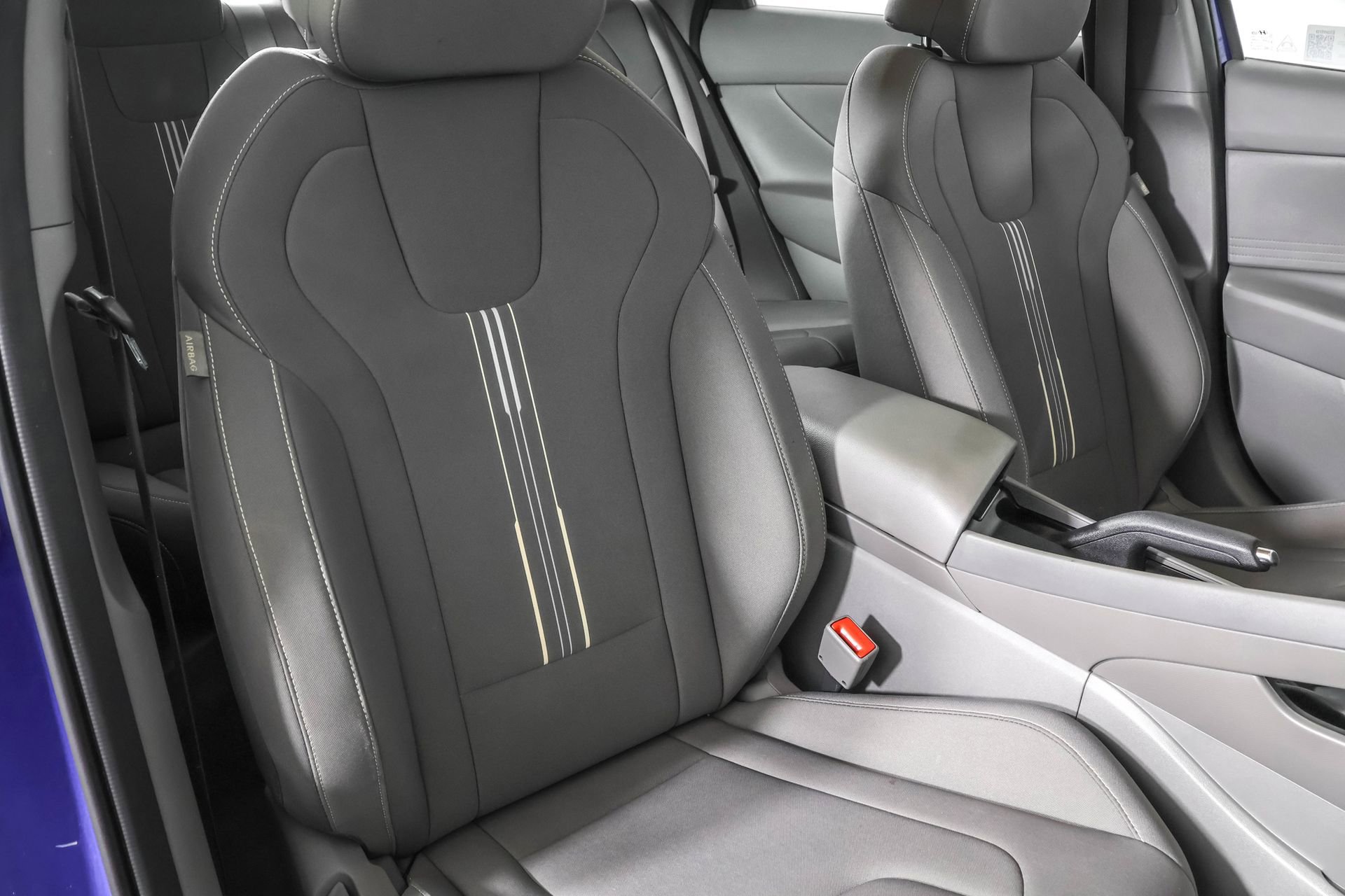 Used 2024 Hyundai Elantra SEL image 46