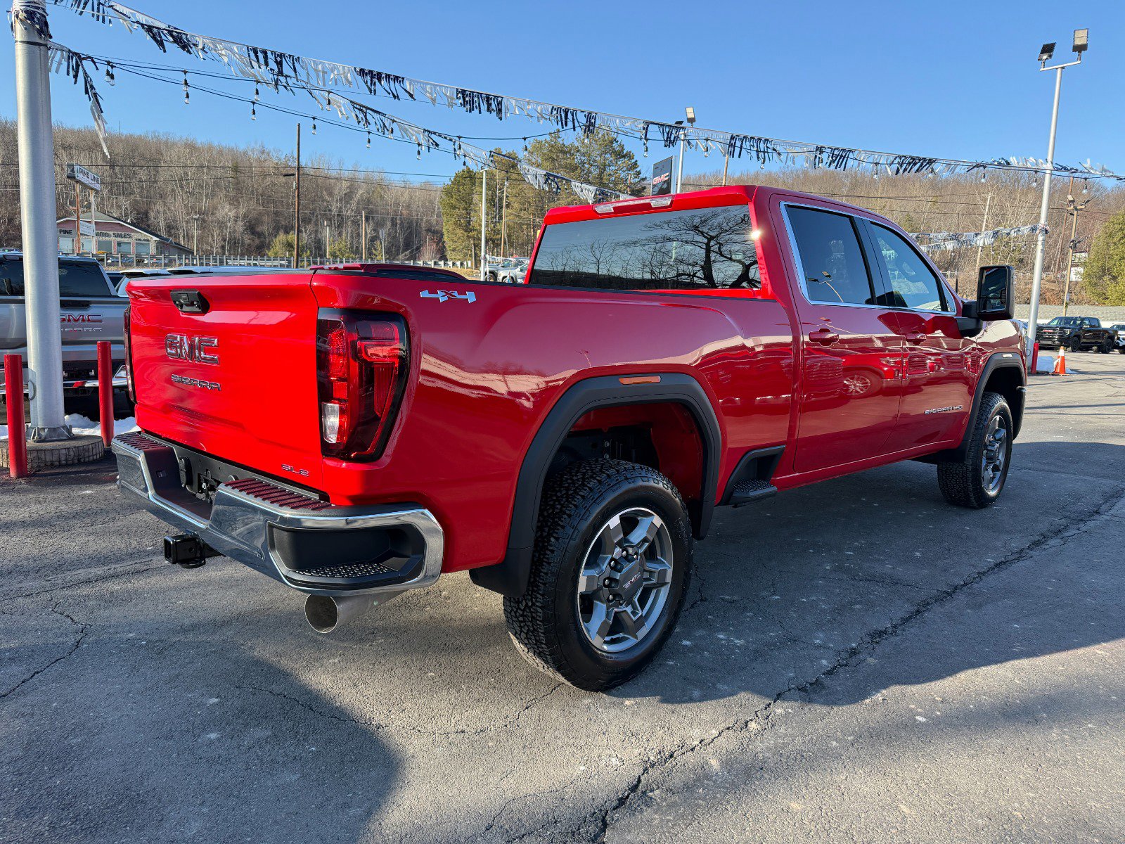 New 2026 GMC Sierra 3500 SLE w/ SLE Value Package image 5