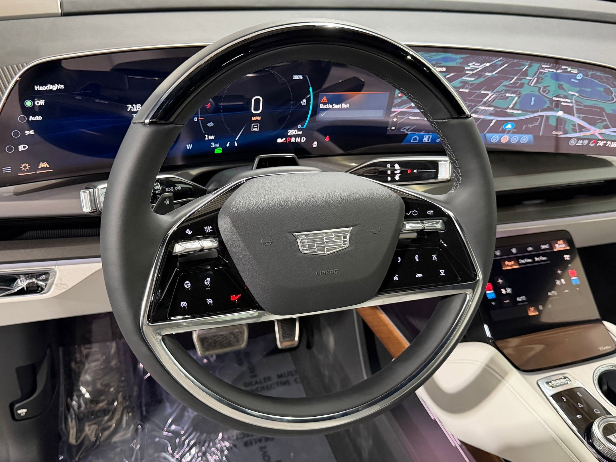 New 2026 Cadillac Vistiq Sport image 14