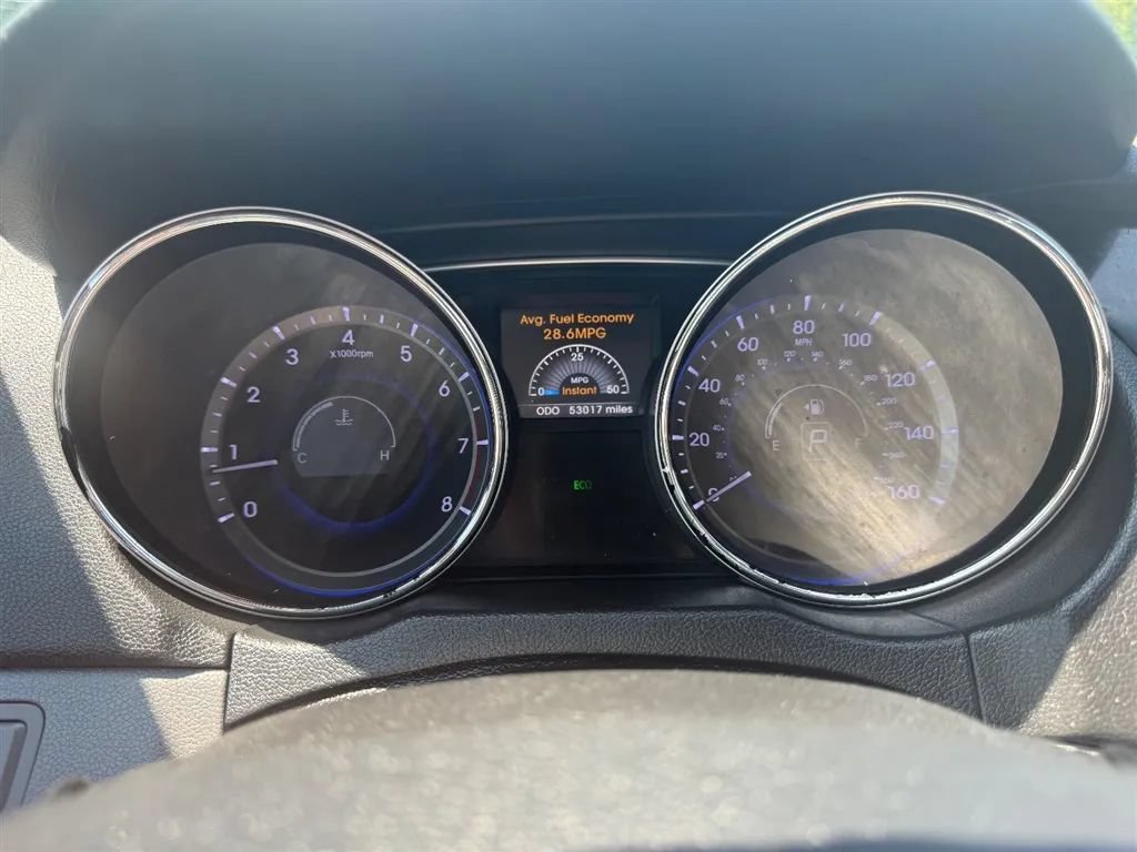 Used 2014 Hyundai Sonata Limited w/ Technology Package 05 FWD image 13