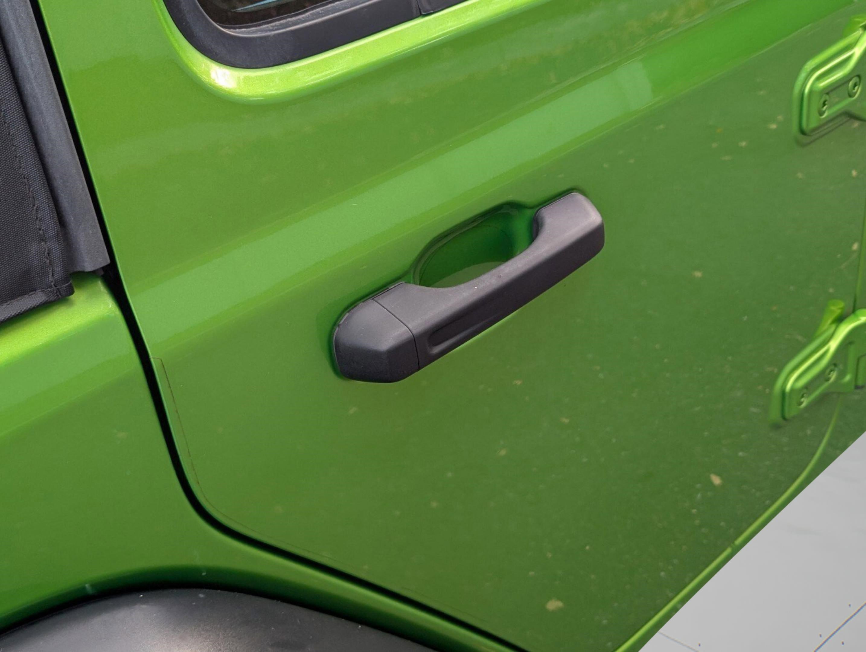 Used 2019 Jeep Wrangler Unlimited Sport image 37