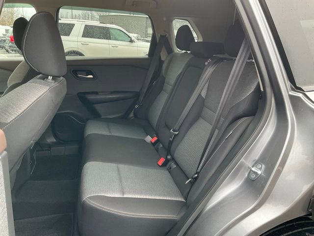 Used 2022 Nissan Rogue SV image 20