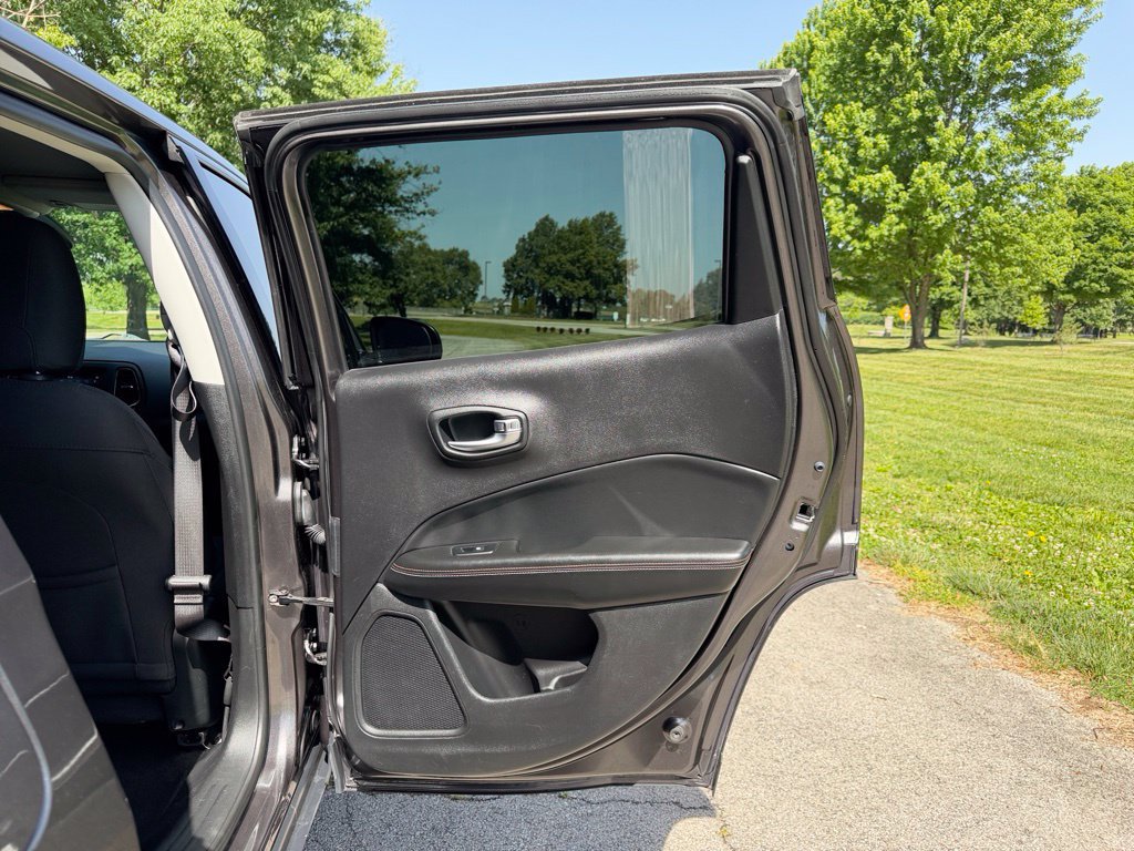 Used 2019 Jeep Compass Sport AWD/4WD image 27