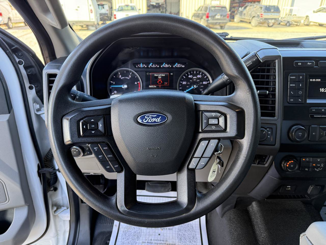 Used 2021 Ford F350 XL w/ Power Equipment Group AWD/4WD image 18