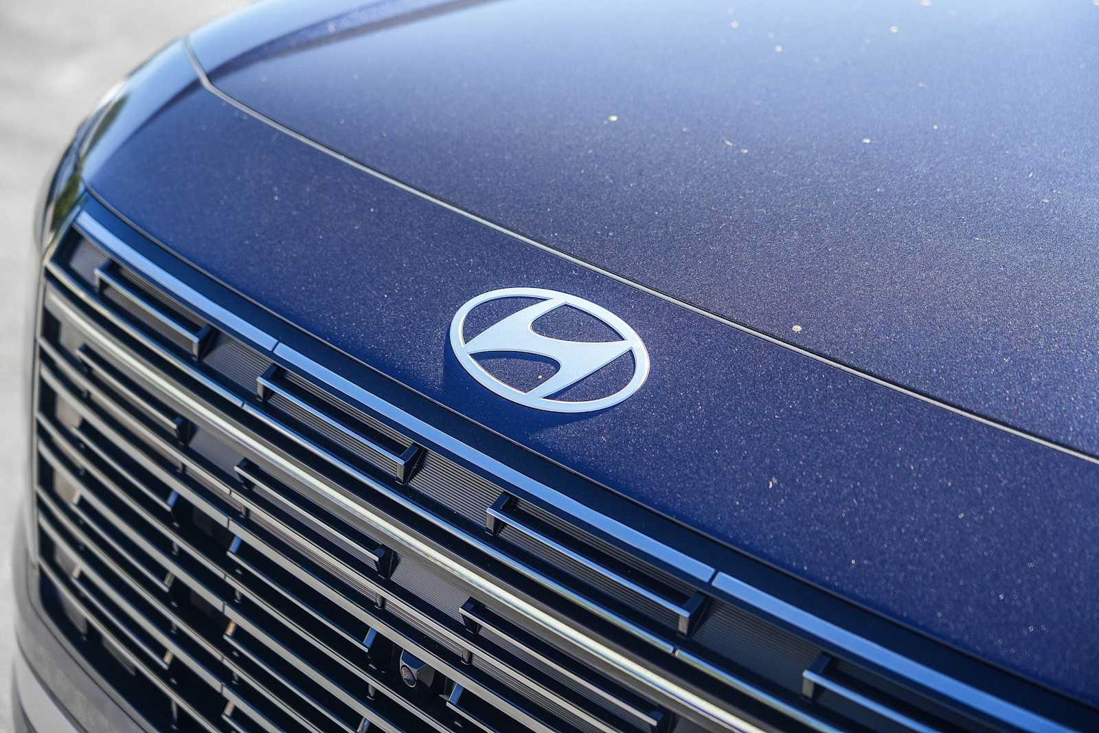 New 2027 Hyundai Palisade SEL Premium FWD image 3