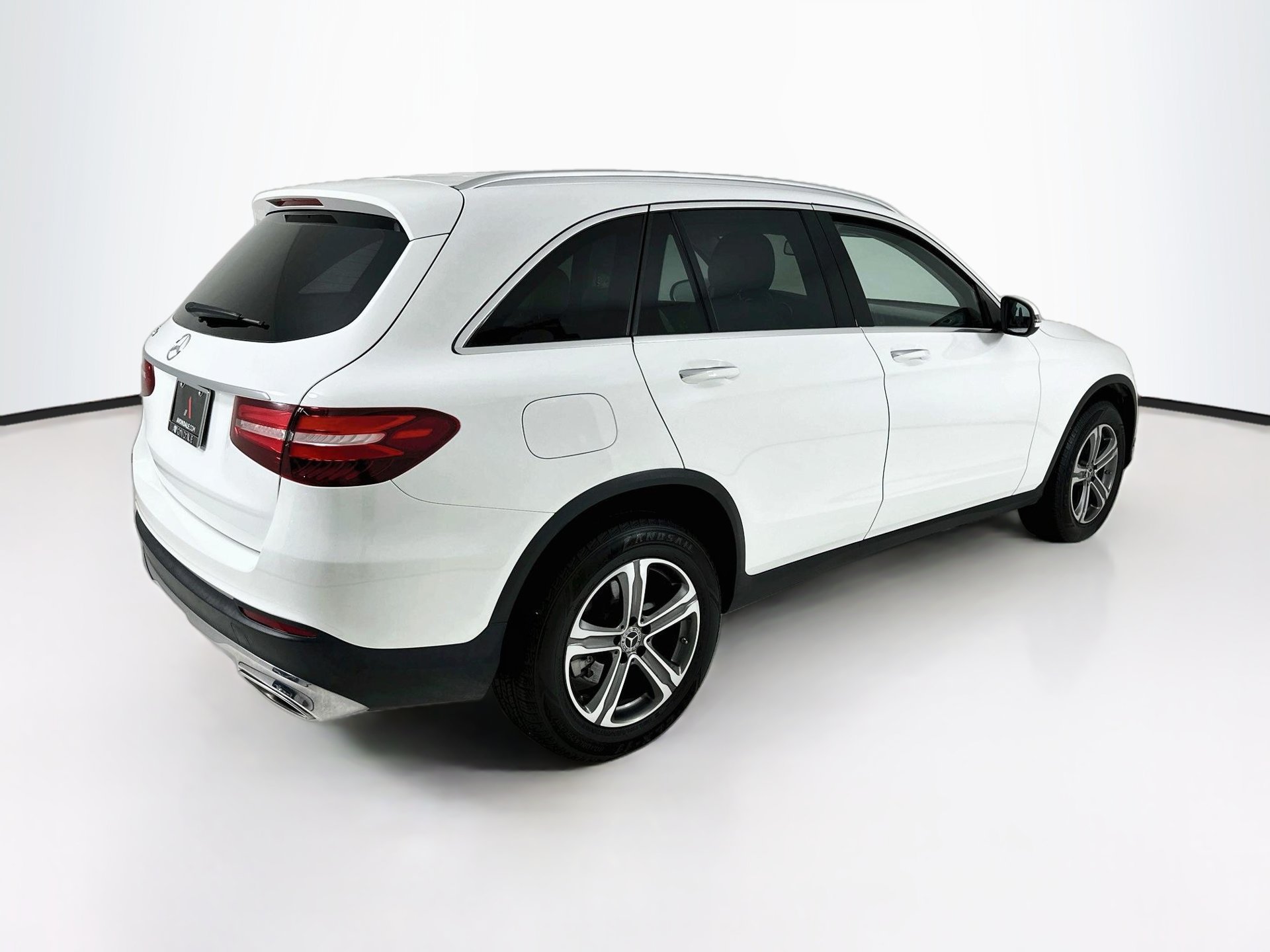 Used 2019 Mercedes-Benz GLC 300 image 8