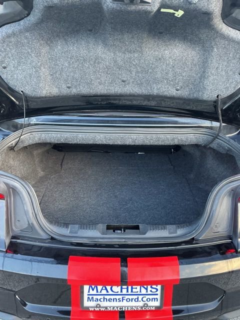 Used 2019 Ford Mustang Premium image 17