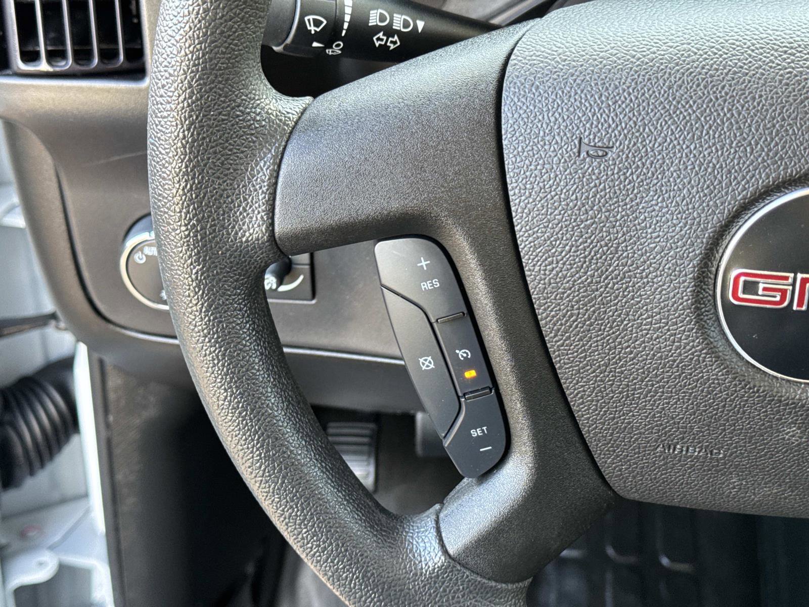 Used 2024 GMC Savana 2500 Work Van w/ Driver Convenience Package image 7