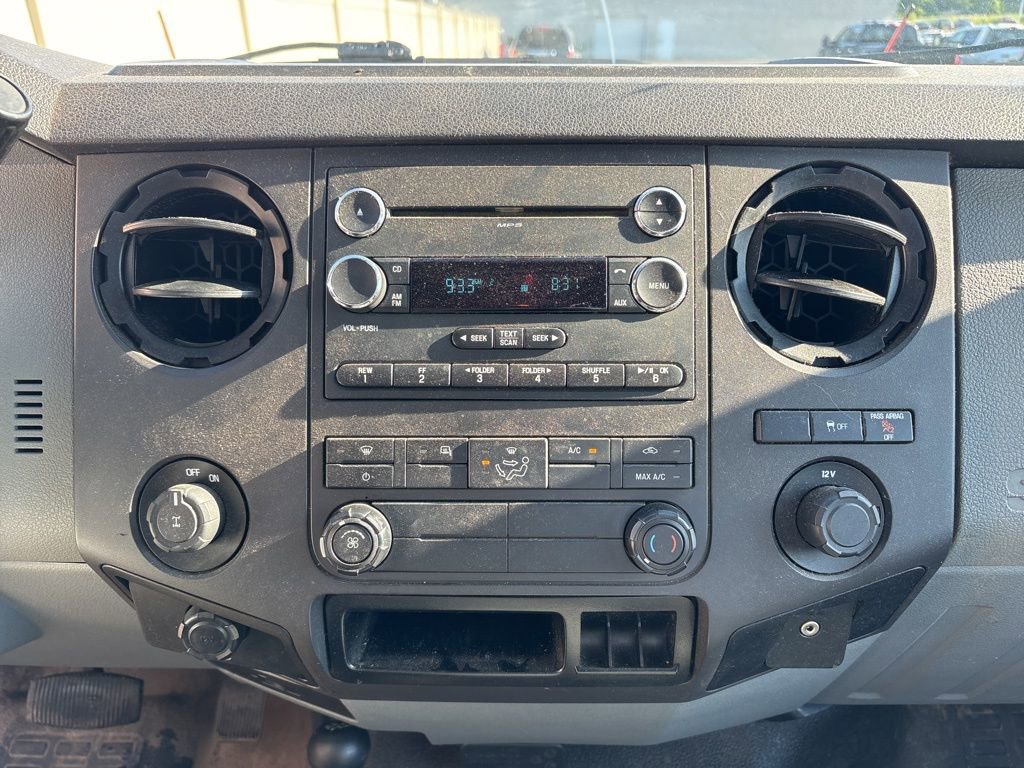 Used 2012 Ford F250 XL w/ PWR Equipment Group AWD/4WD image 5