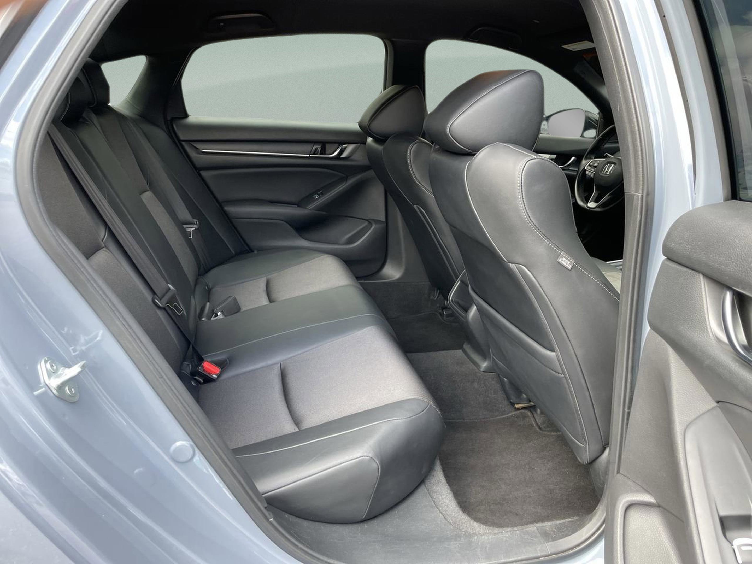 Used 2022 Honda Accord Sport image 17