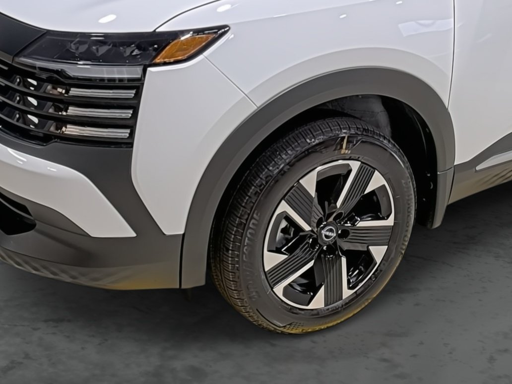 New 2026 Nissan Kicks SV w/ Cold Weather Package AWD/4WD image 9