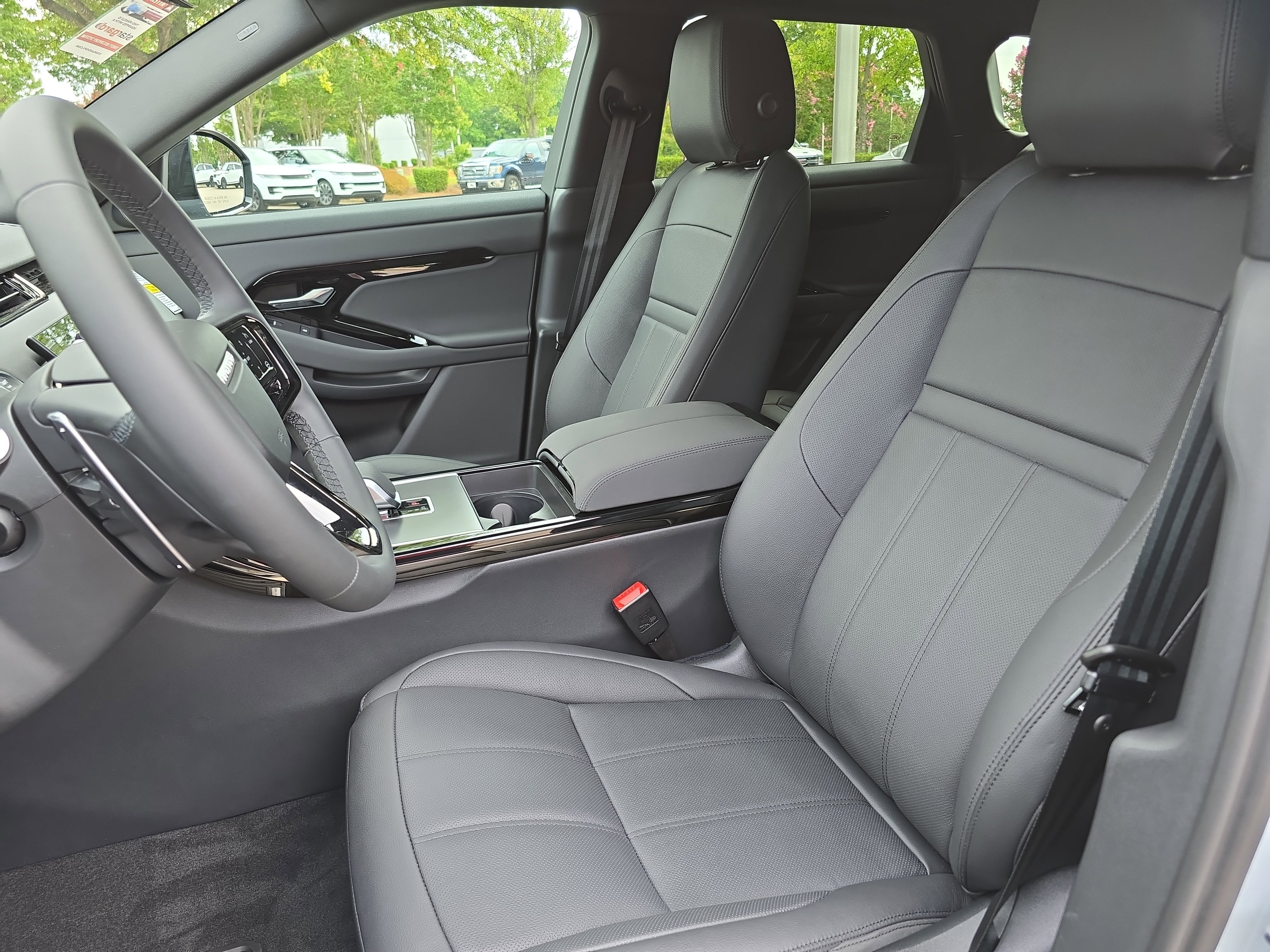 New 2026 Land Rover Range Rover Evoque S image 15