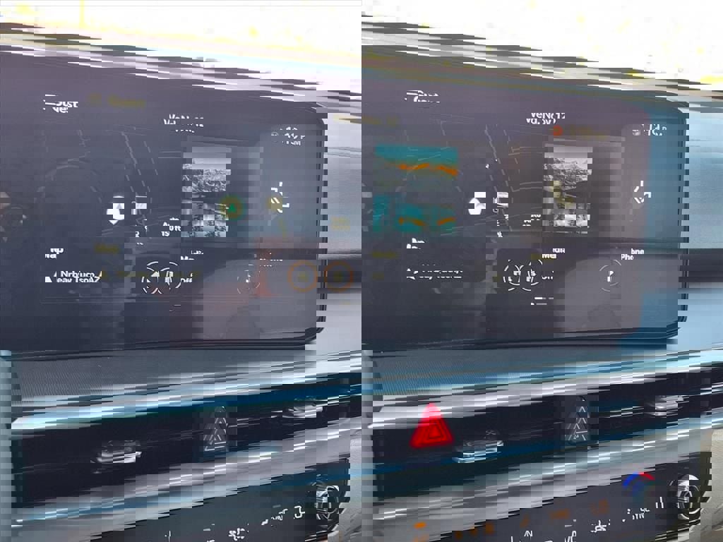 Used 2024 Kia Sorento SX image 6